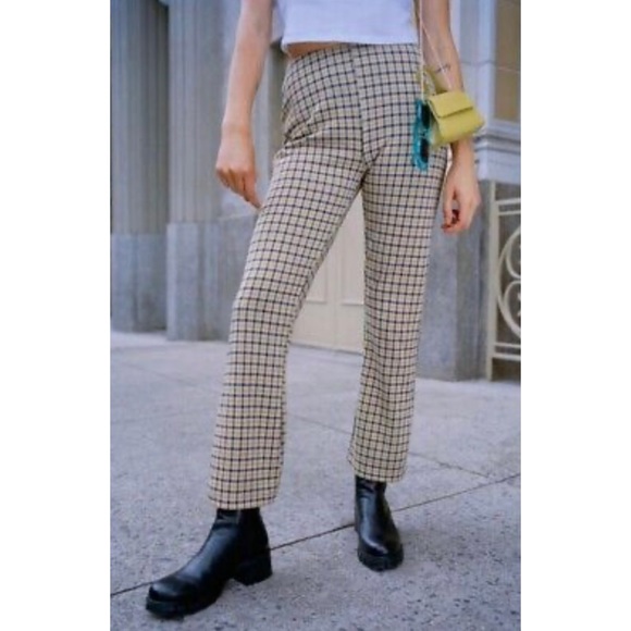 Urban Outfitters Cara High Waisted Kick Flare Pant - Picture 14 of 16
